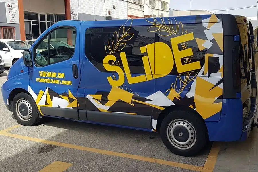 Rotulación parcial furgoneta Slideinline