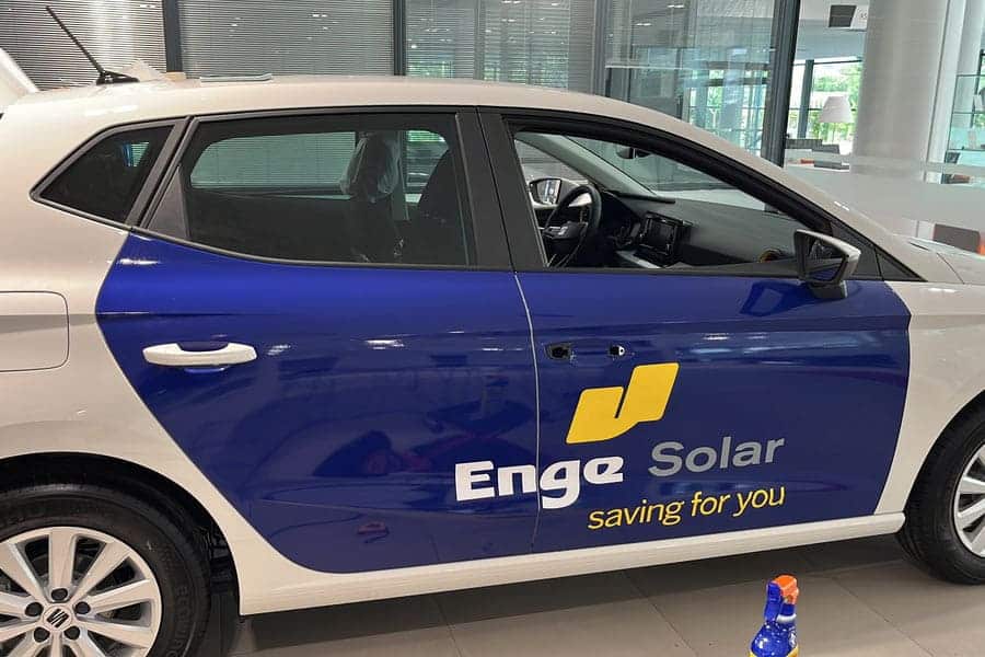 Rotulación de flotas coche Engel Solar